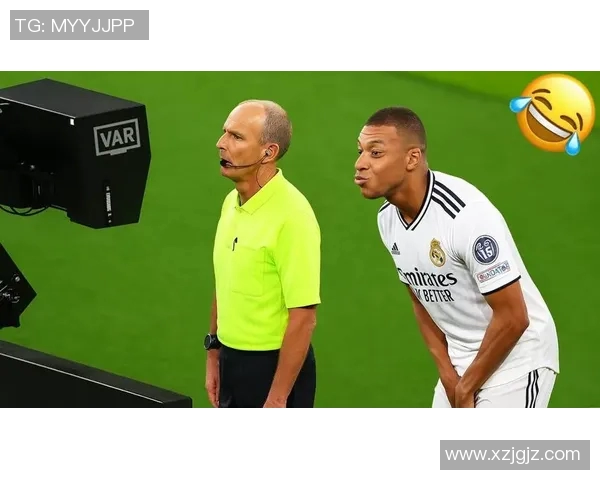 足球明星搞笑打架视频大集合让你捧腹大笑的精彩瞬间